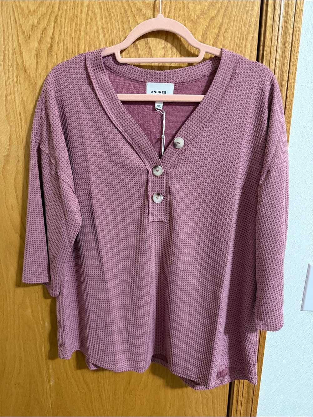 ANDREE BY UNIT 3/4 Sleeve Mauve Waffle Henley with Buttons
